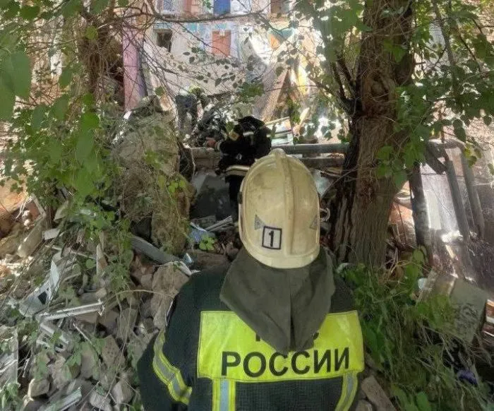 Губернатор: Обрушившийся в Астрахани дом был аварийным