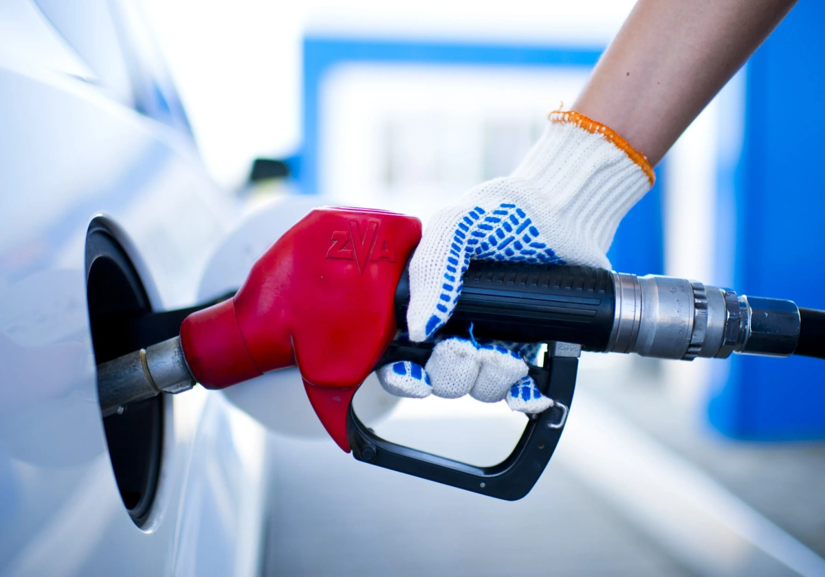 На Кубани подешевел бензин