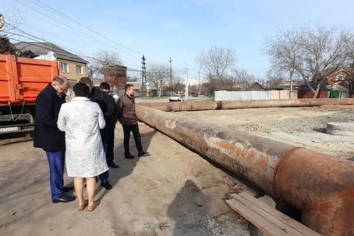 На ремонт аварийного коллектора в Таганроге направят более 400 млн рублей