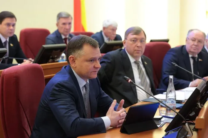 Заксобрание Ростовской области приняло в первом чтении региональный бюджет на 2026-2028 гг