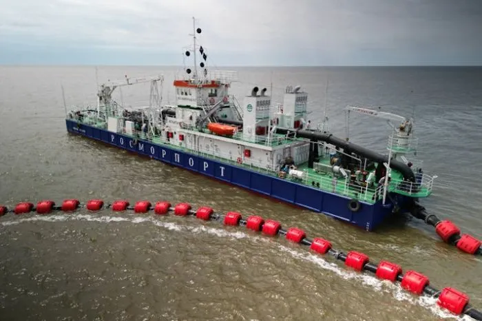 На Волго-Каспийском морском судоходном канале стартовали работы по дноуглублению