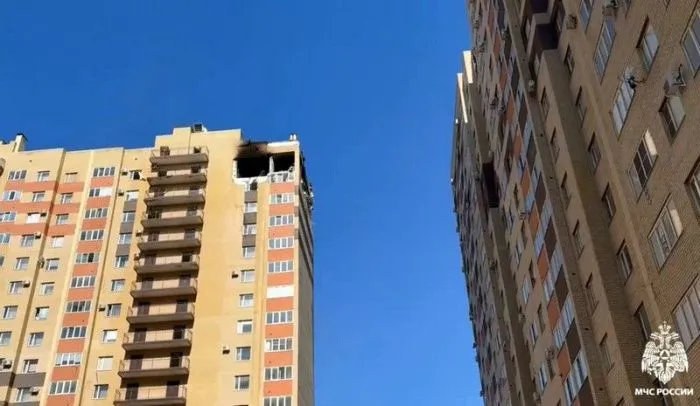 В результате взрыва в многоэтажке в Ставрополе пострадали три человека