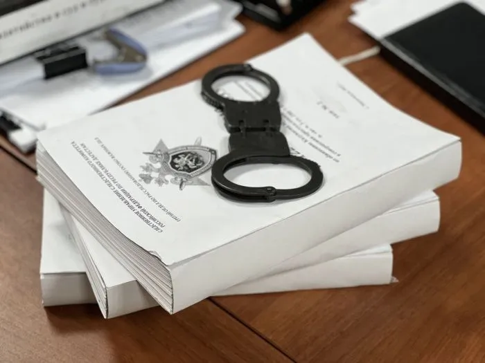 Один человек погиб и двое пострадали в результате перестрелки в торговом центре Махачкалы 