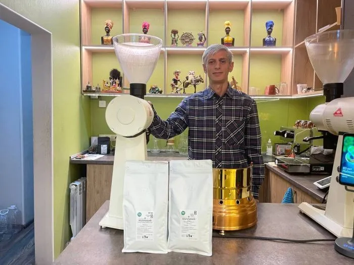 Денис Багаев, производитель колумбийского кофе: «Разноцветные стаканчики уйдут, а мы останемся» 