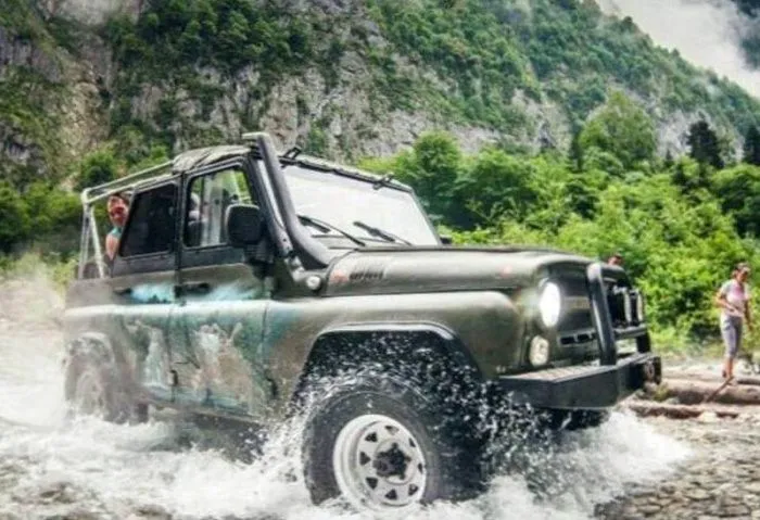 В Сочи задержан организатор джиппинга, в результате которого погибли два человека