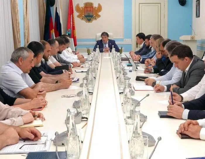 В Махачкале выявлено около 900 проблемных многоквартирных домов