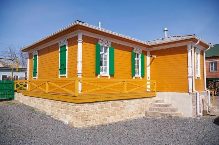 «Память земли»: на Дону открылось подворье писателя Владимира Фоменко