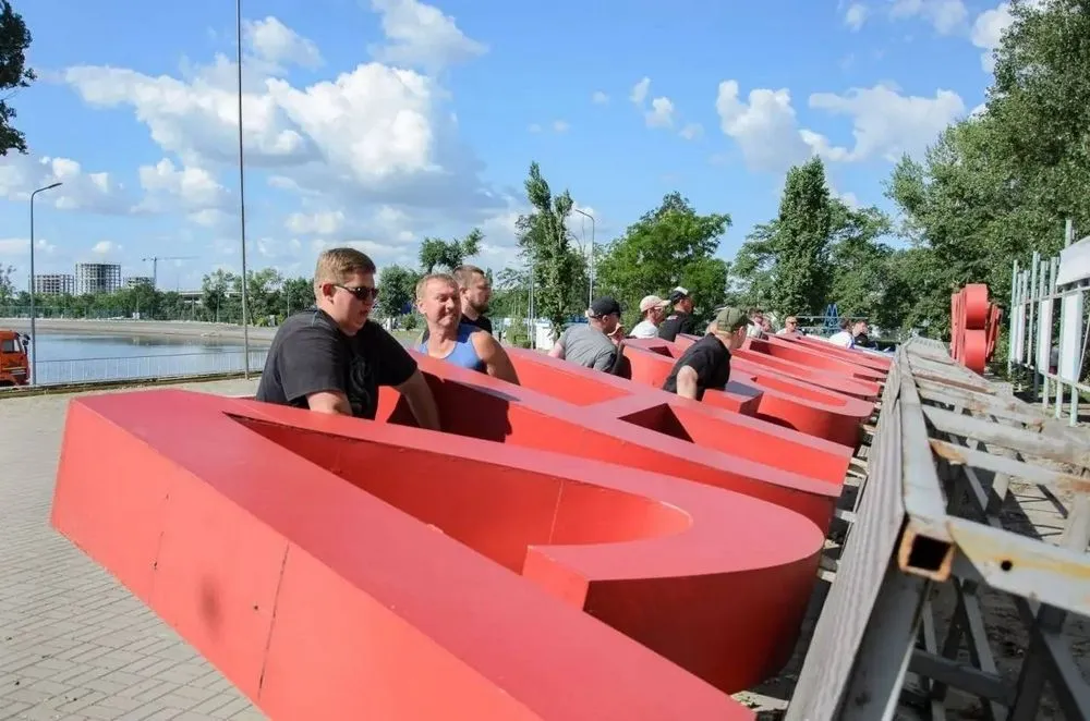 В Ростове после урагана восстановлено электроснабжение 170 тысяч жителей