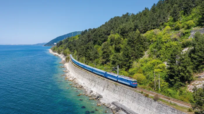 Туристический поезд «Рица» «Москва - Сухум» совершит только один рейс в нынешнем году