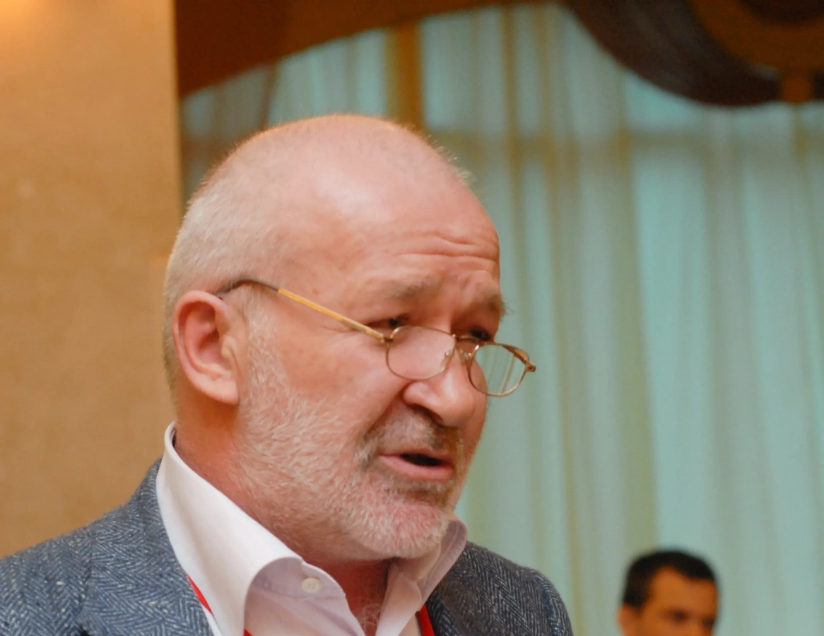 Две проблемы СКФО: компетенция чиновников и финансовое сопровождение