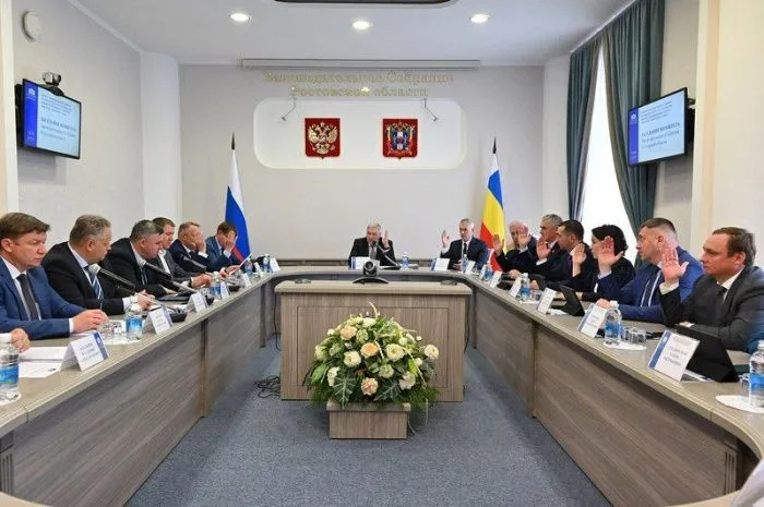 Донское Заксобрание попросит федеральные власти увеличить выкупную цену аварийного жилья в России