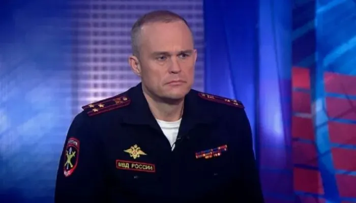 Экс-руководителя полиции Ростова Шпака подозревают в получении взятки в виде люксового внедорожника