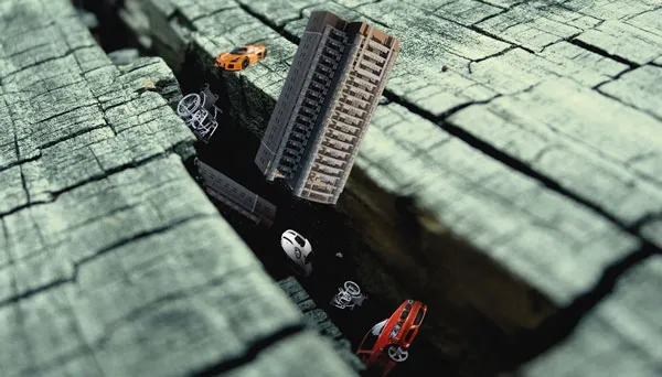 Страхование страдает от всего