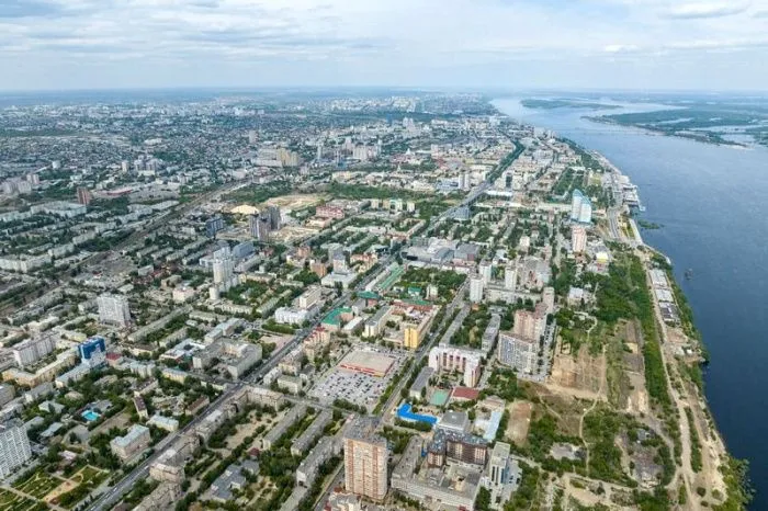 В Волгоградской области раньше срока капитально отремонтируют более ста МКД