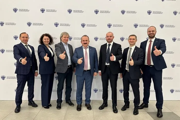 Ректор ДГТУ представил в Минобрнауки отчет о реализации программы Приоритет 2030