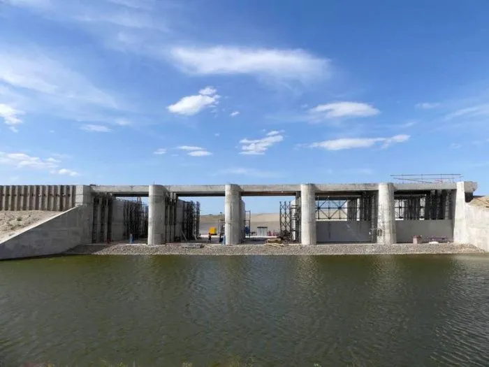 Первые суда пройдут через новый шлюз Багаевского гидроузла в ноябре 2025 года