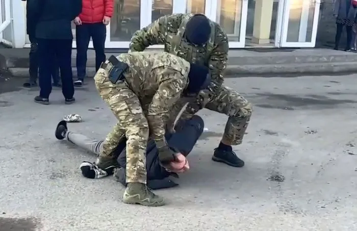 Ранее судимый житель Волгограда планировал захватить администрацию города