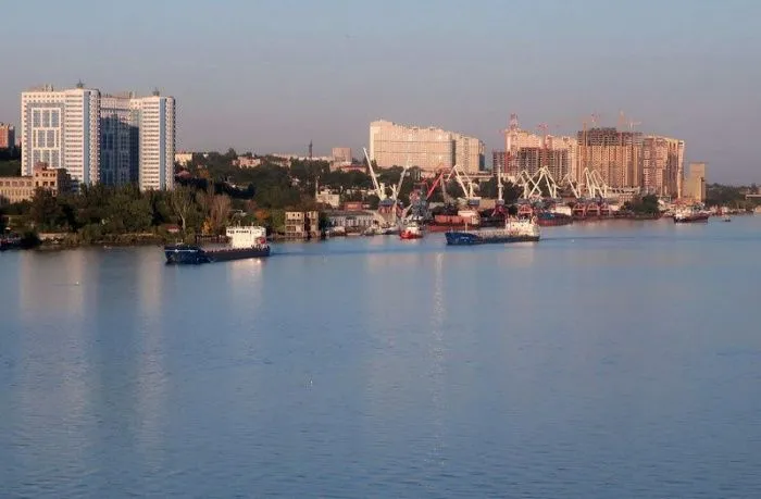 Перенос ростовского порта на левый берег Дона завершат к концу 2027 года