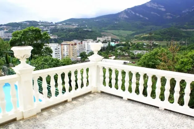 Коррективы в туристический профиль