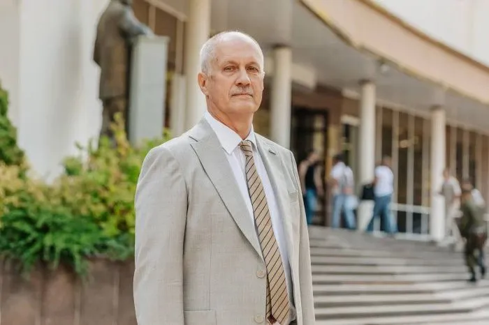 Евросоюз ввел санкции против исполняющего обязанности ректора крымского вуза и первого замминистра культуры республики