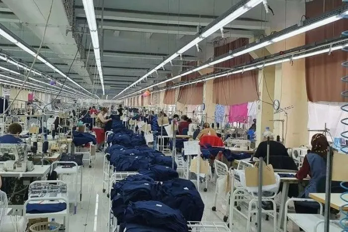 «Глория Джинс» решила сохранить две фабрики в Ростовской области