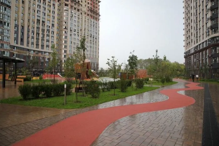 Застройщиков крупных ЖК в Ростовской области обяжут возводить детские сады, школы и поликлиники