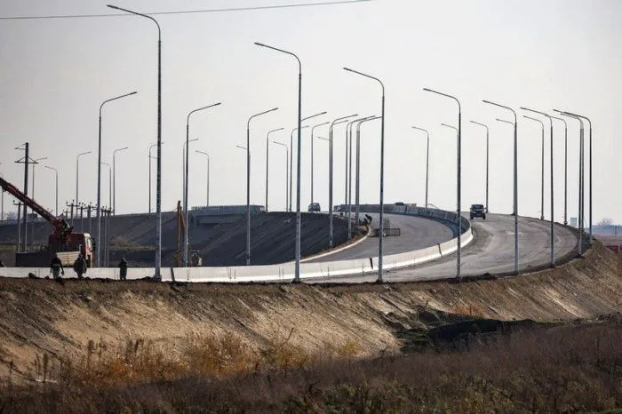 На строительство участка трассы Е-105 в Крыму направят более 500 млн рублей