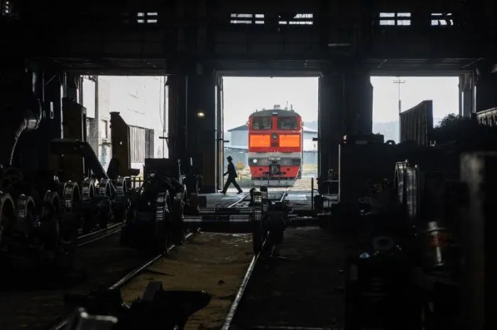 РЖД уменьшат инвестиции в транспортный коридор из северных областей РФ в южные на 77%