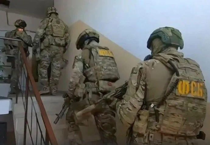 В Крыму задержали россиянина за подготовку диверсий и сбор информации о военных объектах