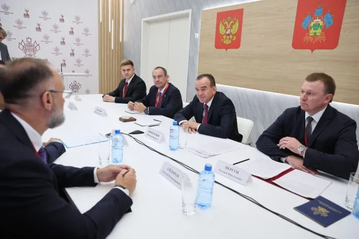 Роботы, безалкогольные напитки и жаропрочная посуда: какие промышленные проекты привез Юг с ПМЭФ