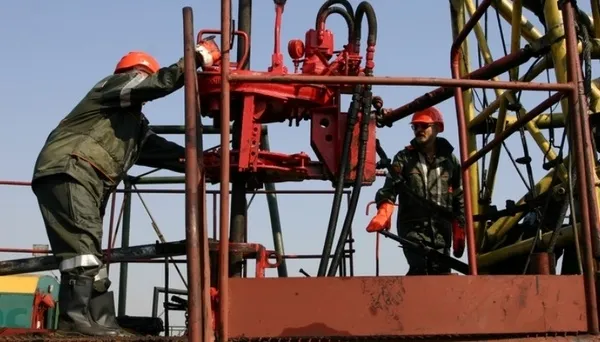 Буровая с нашего двора