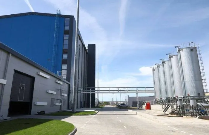 Инвестпортфель Астраханской области насчитывает 76 проектов на 2 трлн рублей