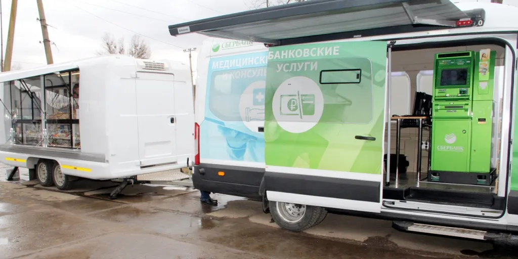 В Целинском районе начал работу мобильный офис услуг первой необходимости