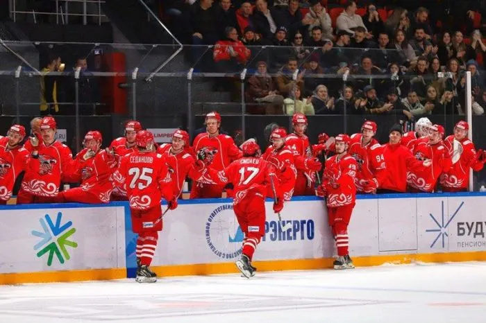 ХК «Ростов» объявил о снятии с чемпионата ВХЛ