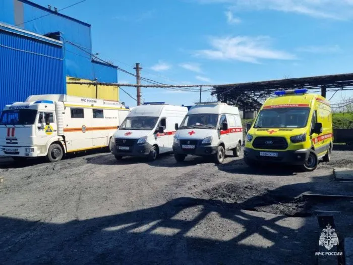 Юрий Слюсарь: связь с шахтерами в «Садкинской» пока не установлена