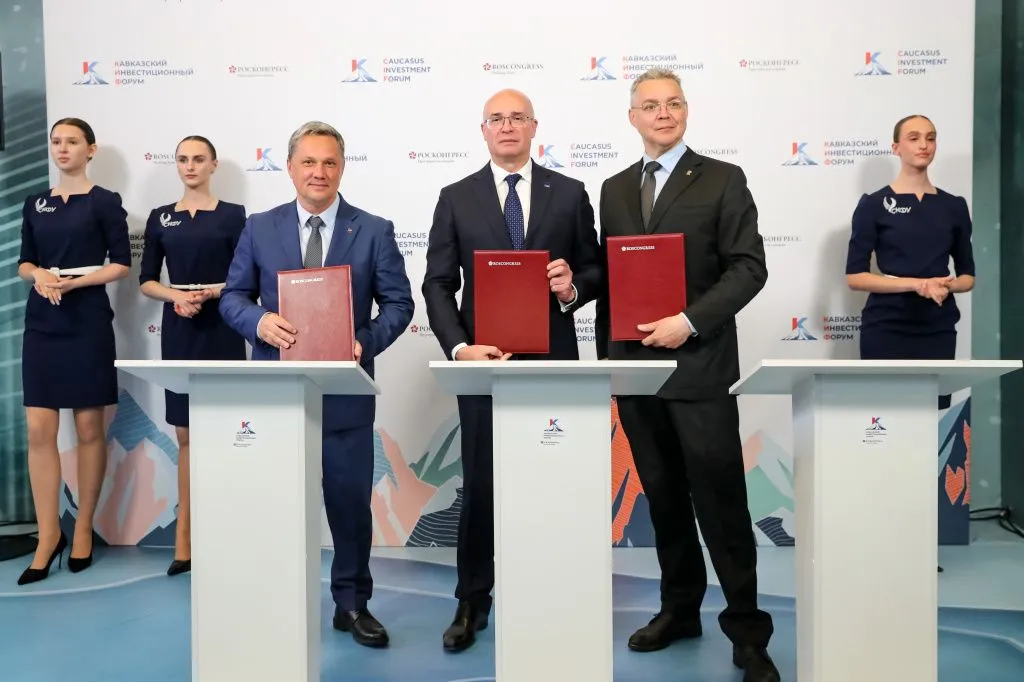 STR_9619.jpg STR_9619.jpg