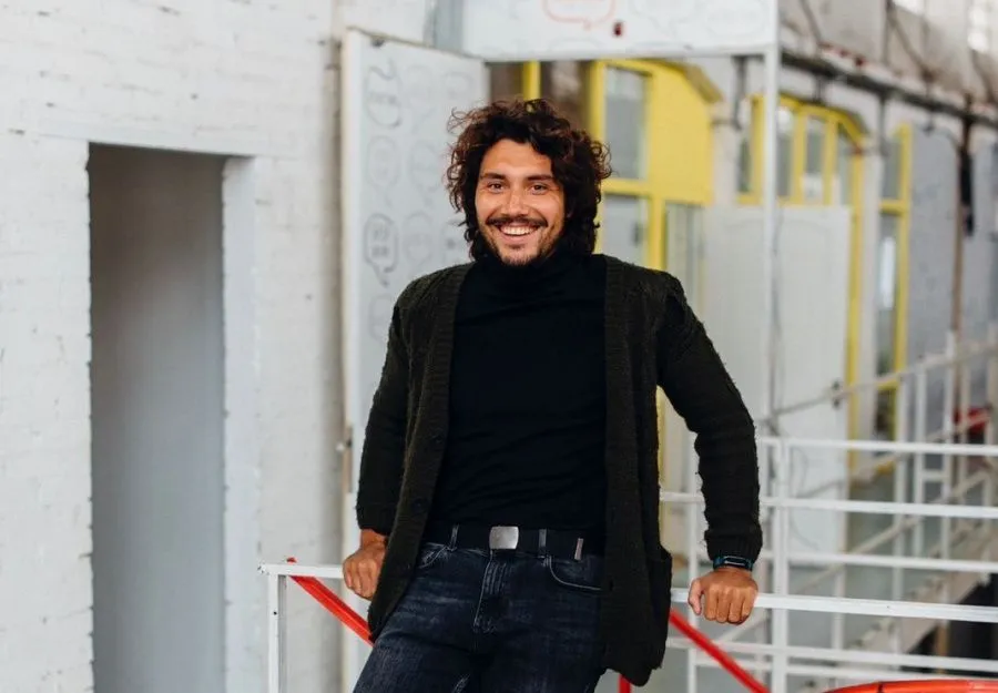 Александр Кулешов.jpg