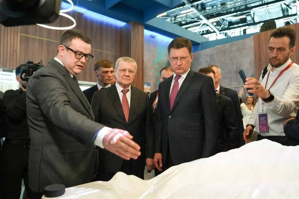 Мамисон КавказюРФ.jpg Мамисон КавказюРФ.jpg