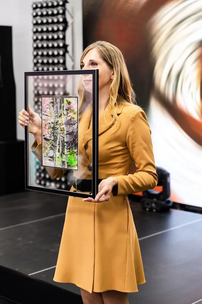 Выставка современного искусства Выставка современного искусства