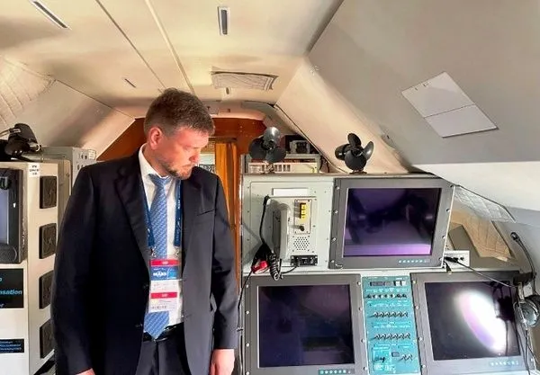 Салон самолета ЯК-42Д «Росгидромет» // Фото: Росгидромет Салон самолета ЯК-42Д «Росгидромет» // Фото: Росгидромет