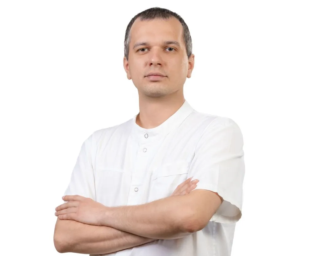 Артём Гуньков, клиника Ирис