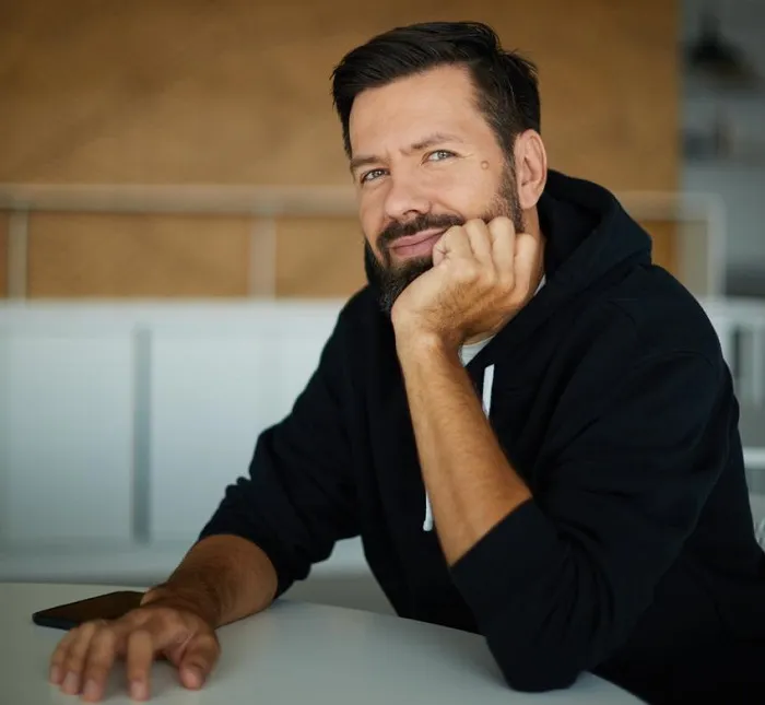 Артем Кумпель сайт.jpg Артем Кумпель сайт.jpg