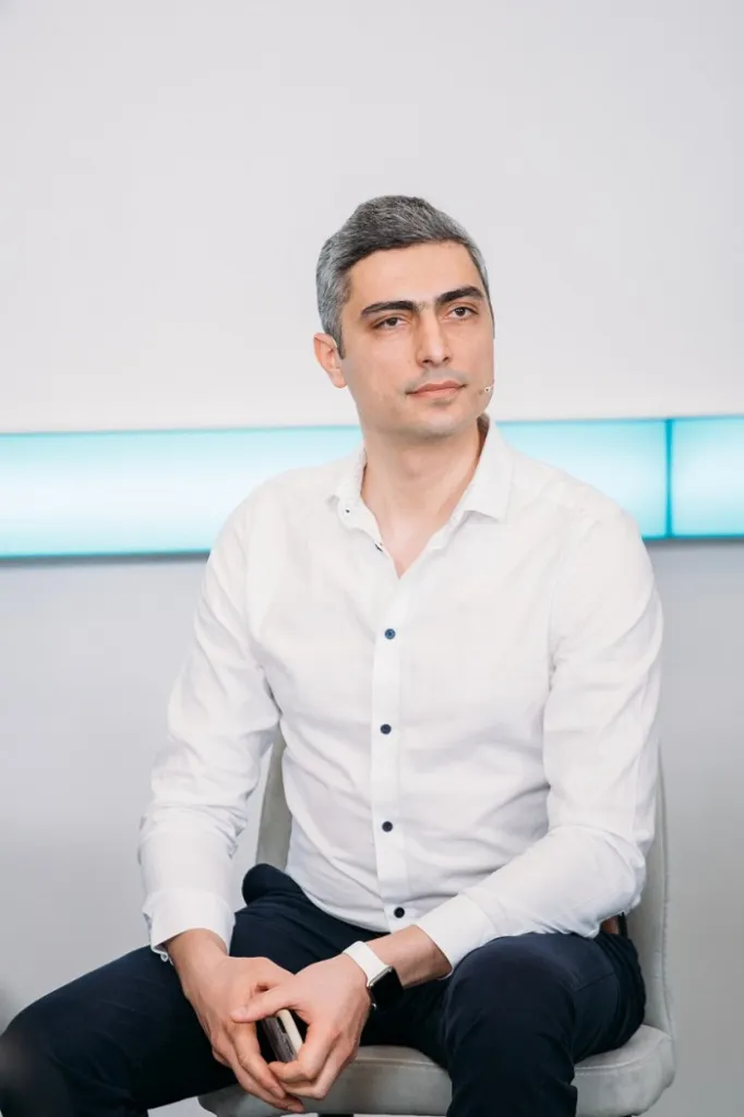 Da Vinci.jpg Da Vinci.jpg