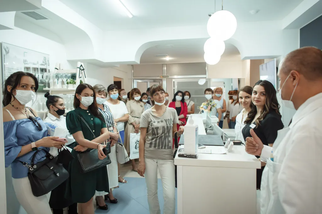 Клиника и люди .jpg Клиника и люди .jpg