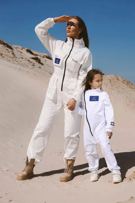 Коллаборация с Роскосмос.jpg Коллаборация с Роскосмос.jpg