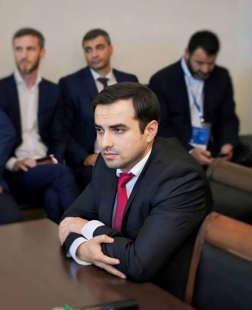 министра сельского хозяйства дагестана.jpg министра сельского хозяйства дагестана.jpg