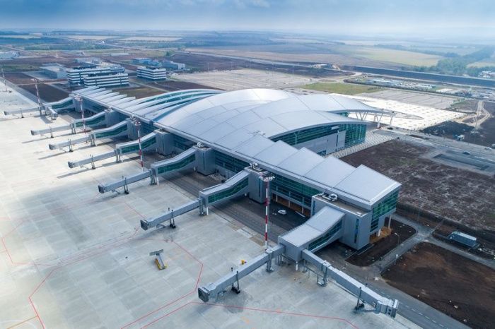 СМИ: В Минтрансе РФ заявили о возможном открытии южных аэропортов СМИ: В Минтрансе РФ заявили о возможном открытии южных аэропортов