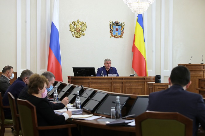 Первый пакет антикризисных мер принят правительством Ростовской области на фоне санкций