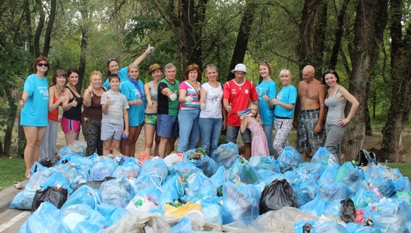 Ростовчане собрали 126 мешков мусора на берегу реки Дон