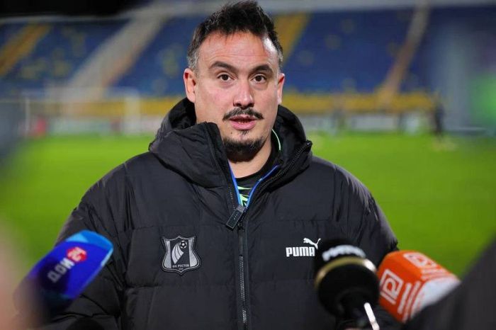 СМИ: ФК «Ростов» продлит контракт с испанским тренером Джонатаном Альбой